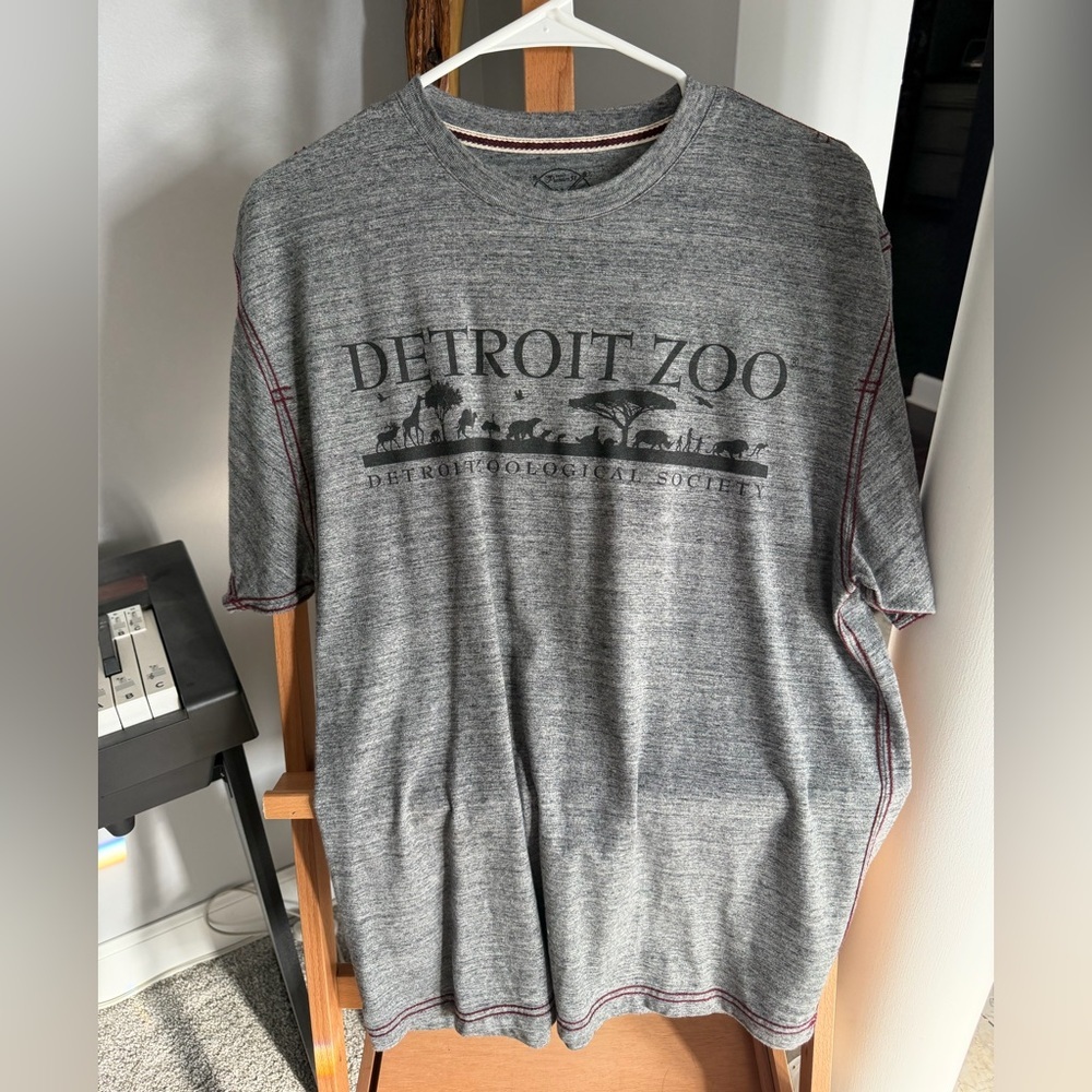 Detroit Zoo Men's Heather Gray Short-Sleeve Tee